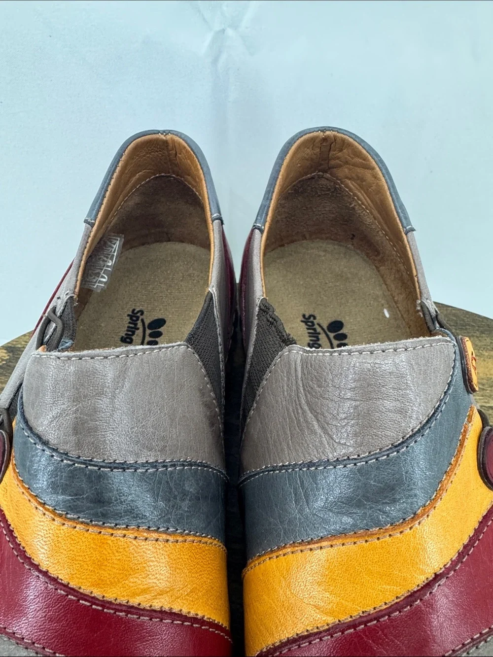 Spring Step Womens Neeta Slip-on Leather Shoes, Brown w/ Red & Yellow, sz 37